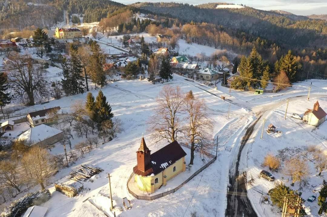 Burg Nad Banskou Stiavnicou Konuk evi Stiavnicke Bane Dış mekan fotoğraf