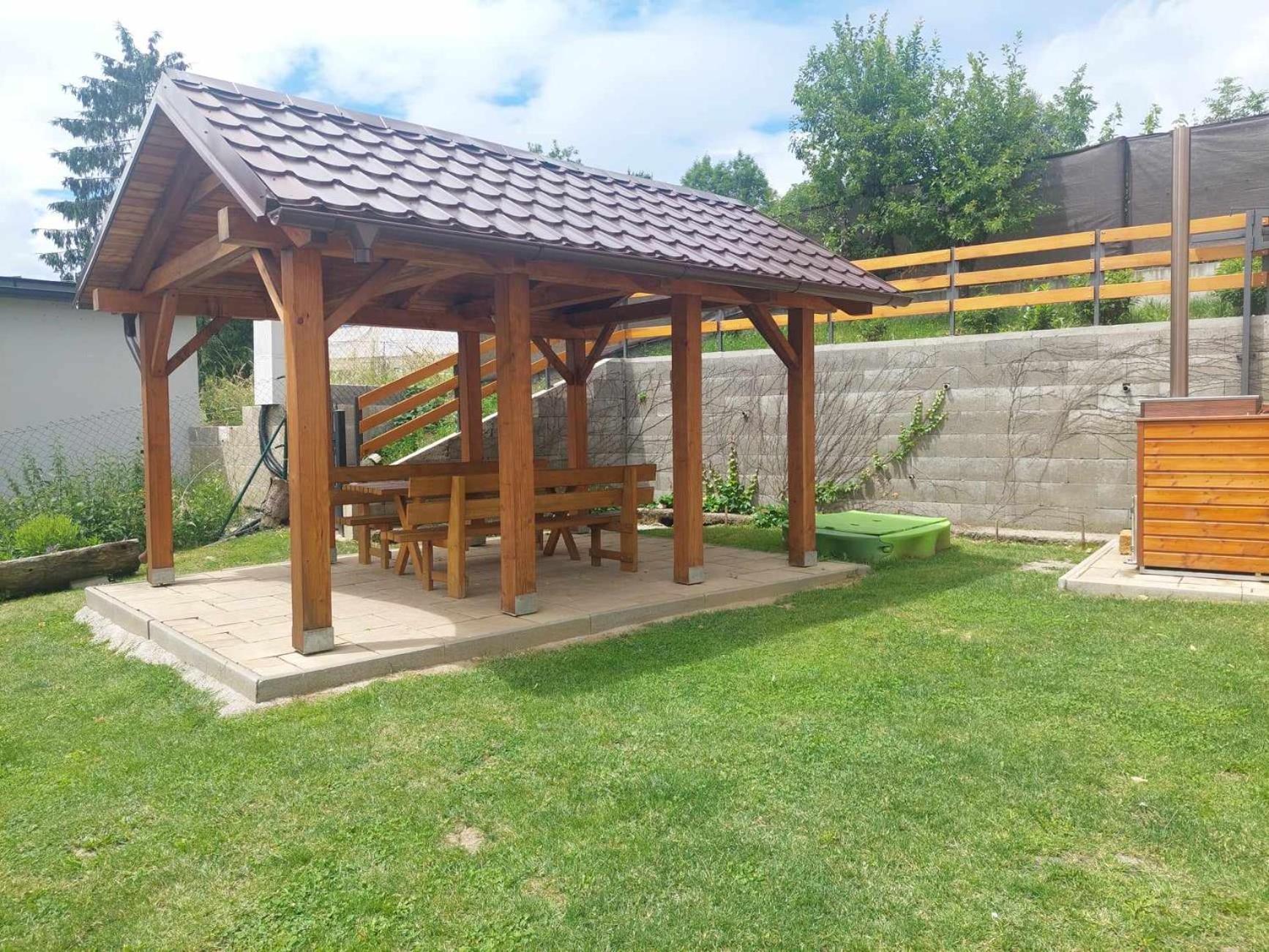 Burg Nad Banskou Stiavnicou Konuk evi Stiavnicke Bane Dış mekan fotoğraf