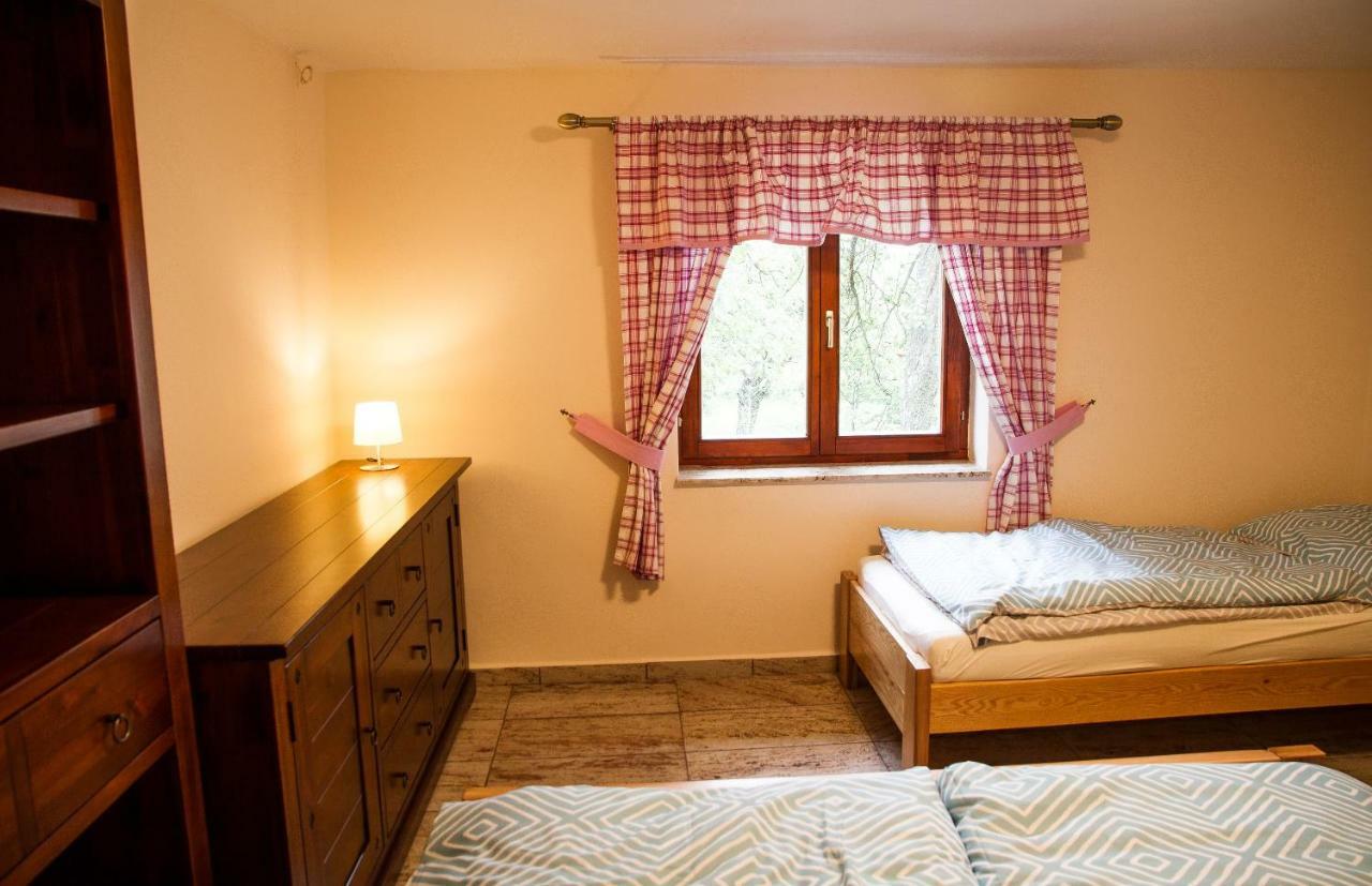 Burg Nad Banskou Stiavnicou Konuk evi Stiavnicke Bane Dış mekan fotoğraf