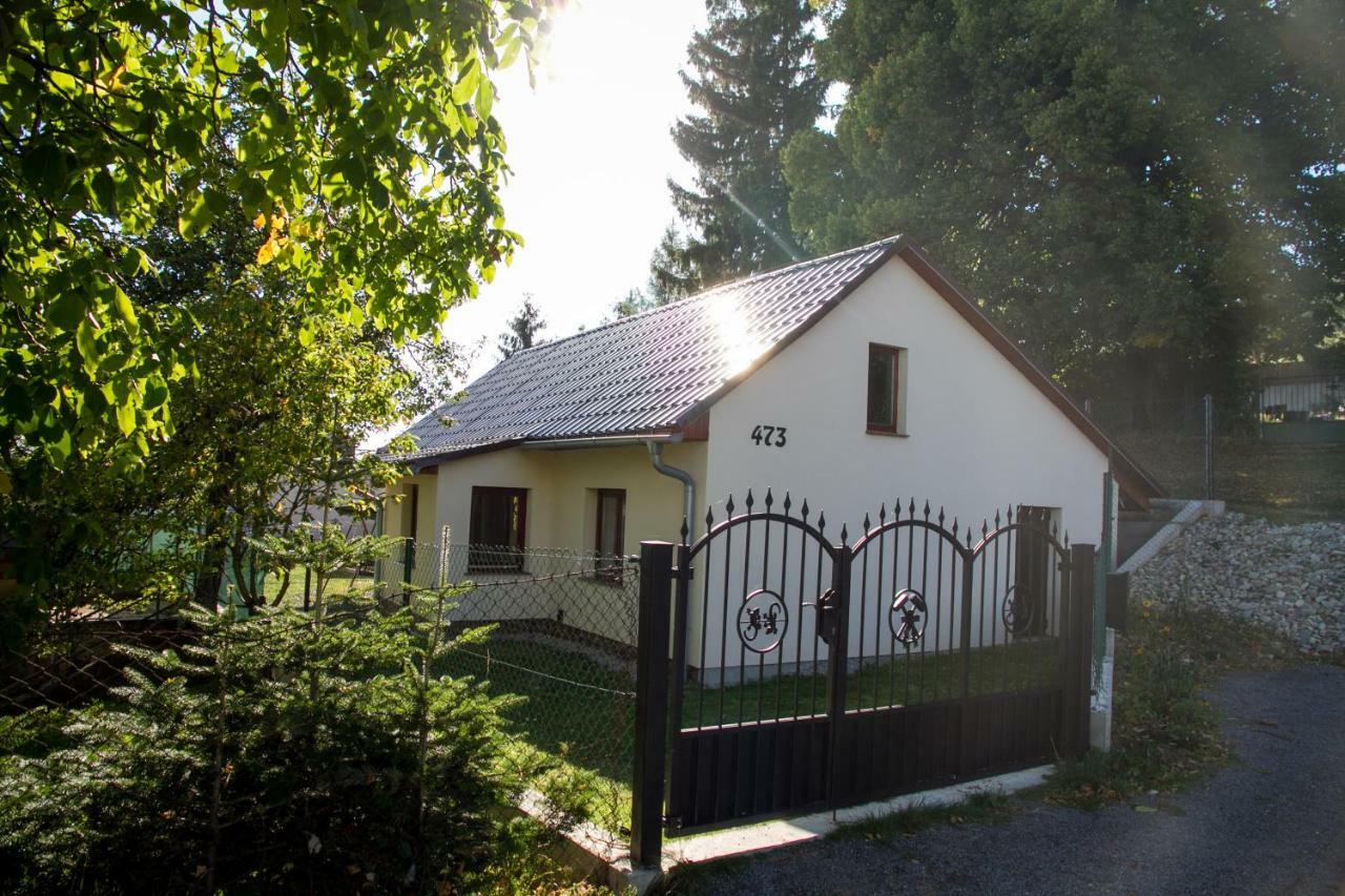 Burg Nad Banskou Stiavnicou Konuk evi Stiavnicke Bane Dış mekan fotoğraf